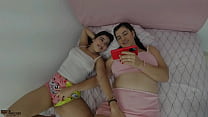 Bisexual stepsisters get horny watching a lesbi...