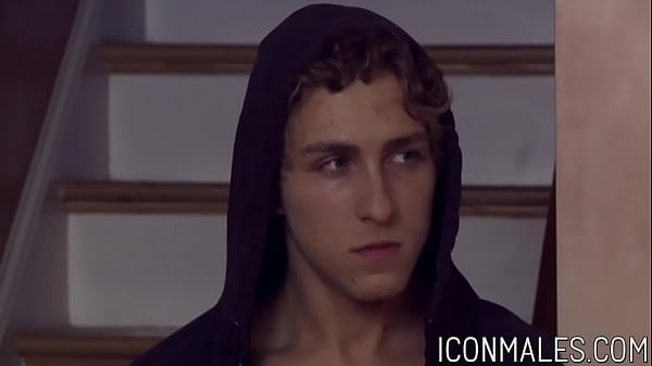 Naughty Kory Houston enjoys banging hot stud Calvin Banks