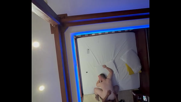 Gringo brasileiro arrombado pelo negão