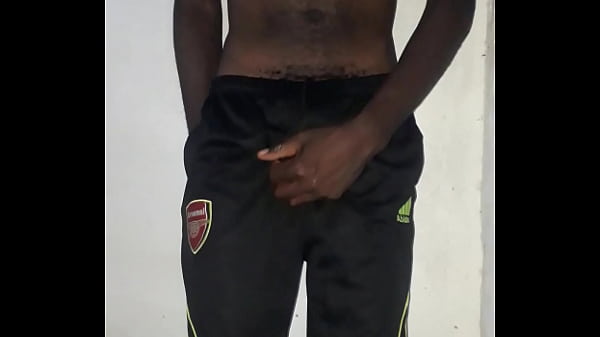 Kenyan big dick wank on camera