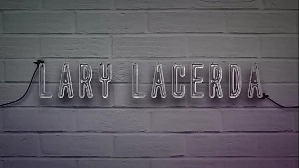 MELHOR COISA DO DIA É VER O PAUZUDO COMER O CU DA KAROLL FERRAZ E O MEU EM SEGUIDA