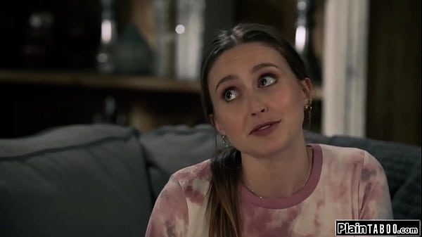 I get to fuck my cheating lesbian roommate for keeping shut