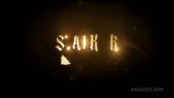 CRAZY ANAL GAMES 0% Pussy Elen Million vs Vitoria Vonteese 2 Girls 1 Guy 0% Pussy anal madness [PART 1]