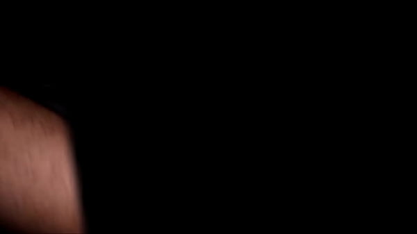 Gran polla choca mi apretado coño