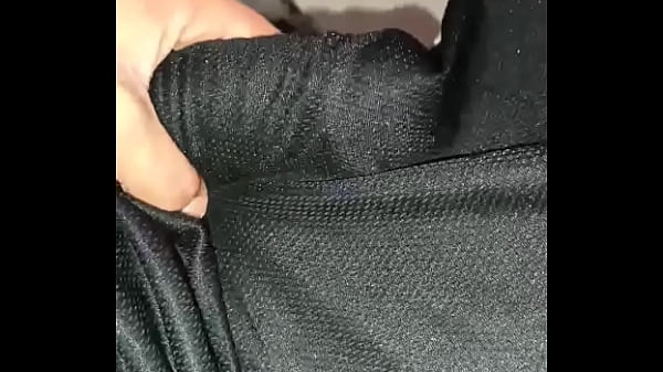 Me exita que me den  cachetadas en la verga