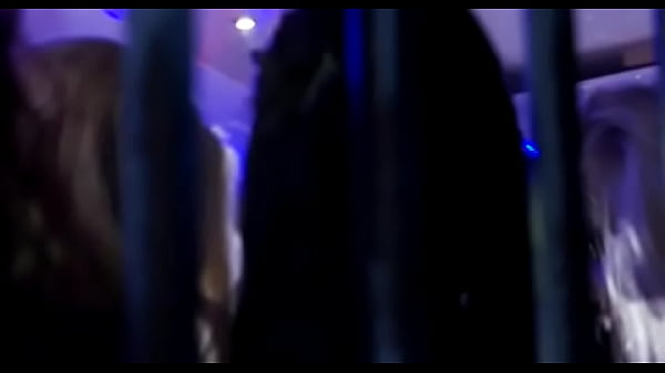 Divine club partying