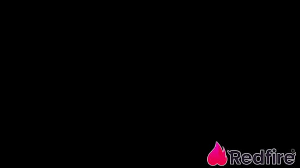 Safada da buça carnuda gosta de levar rola grossa com força