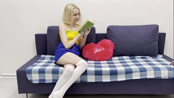 Teaser amateur student girl was fucked by her tricky wizard-tutor