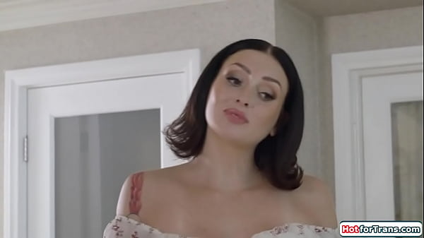 Sexy shemale pirate Eva Maxim anals babe