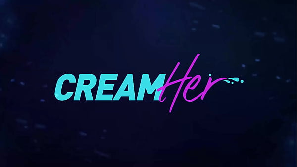 Petite Apolonia Lapiedra Gets Incredible Outdoor Sex