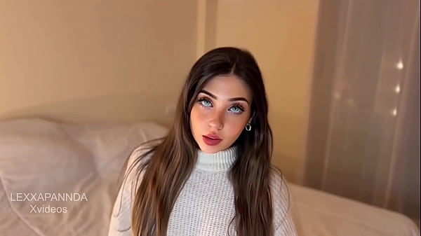 Sexo intenso con aceite y un culo increible de mi hermanastra