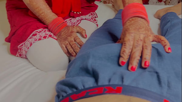 Shadi ke baad sauteli bahan ne sautela bhai ka land choosa aur Muh mein liya cum desi xxx