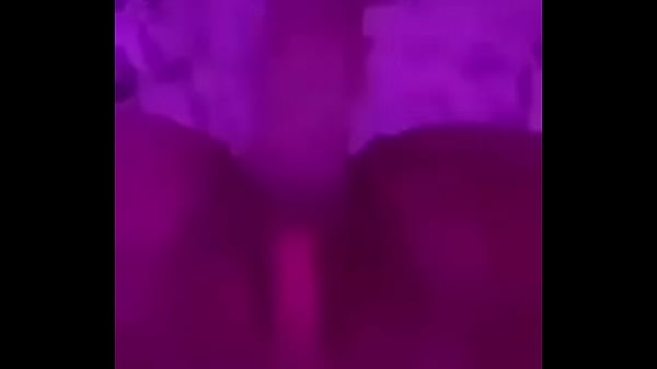 Chica gime con el dildo