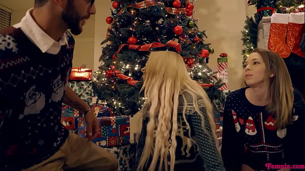 Step Sister Is My New Secret Side Slut | Fampie