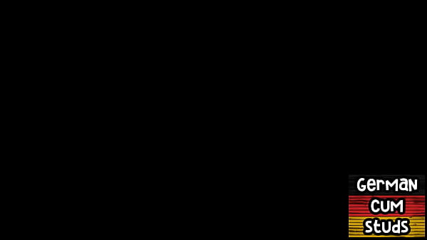 German bottom stud barebacked and facialized by hunk