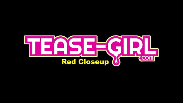 Beautiful Teen blonde masturbates