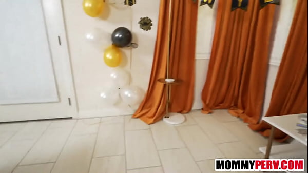 Celebrating NYE with step mommy