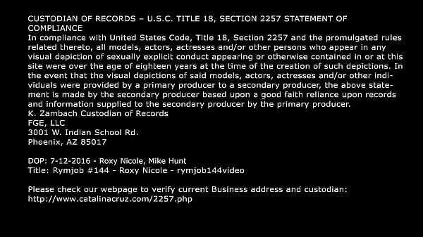 RYMJOB – Roxy Nicole Stepdad Spanks Her Ass