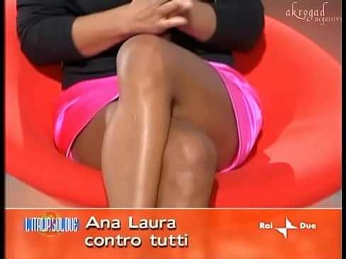 Atwd ana-laura-ribas-cosce-e-lingua    html5player.setencodedidvideo('hbhhfi1637