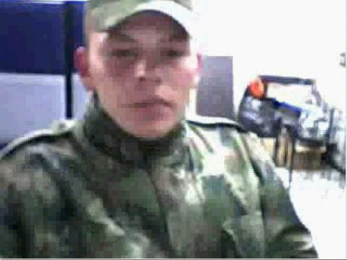 Militar gay por web cam    html5player.setencodedidvideo('uvhmco8e4b