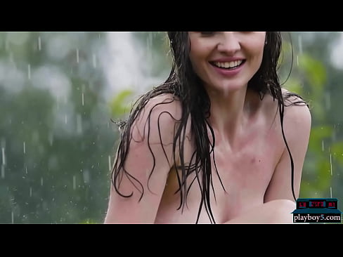 cover video Big Ass Milf Fr om The Ukraine Rita Y Outdoor  Rita Y Outdoor Striptease In The Rain