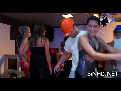 Sexual and soaked partying    html5player.setencodedidvideo('kolmuao45fe