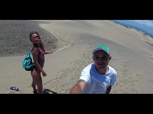 Travel show ass driver - gran canaria. dunes maspalomas with sasha bikeeva in micro-bikini    html5player.setencodedidvideo('ifhibak8e9d