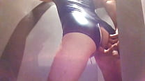 Follando de frente y de culo en latex