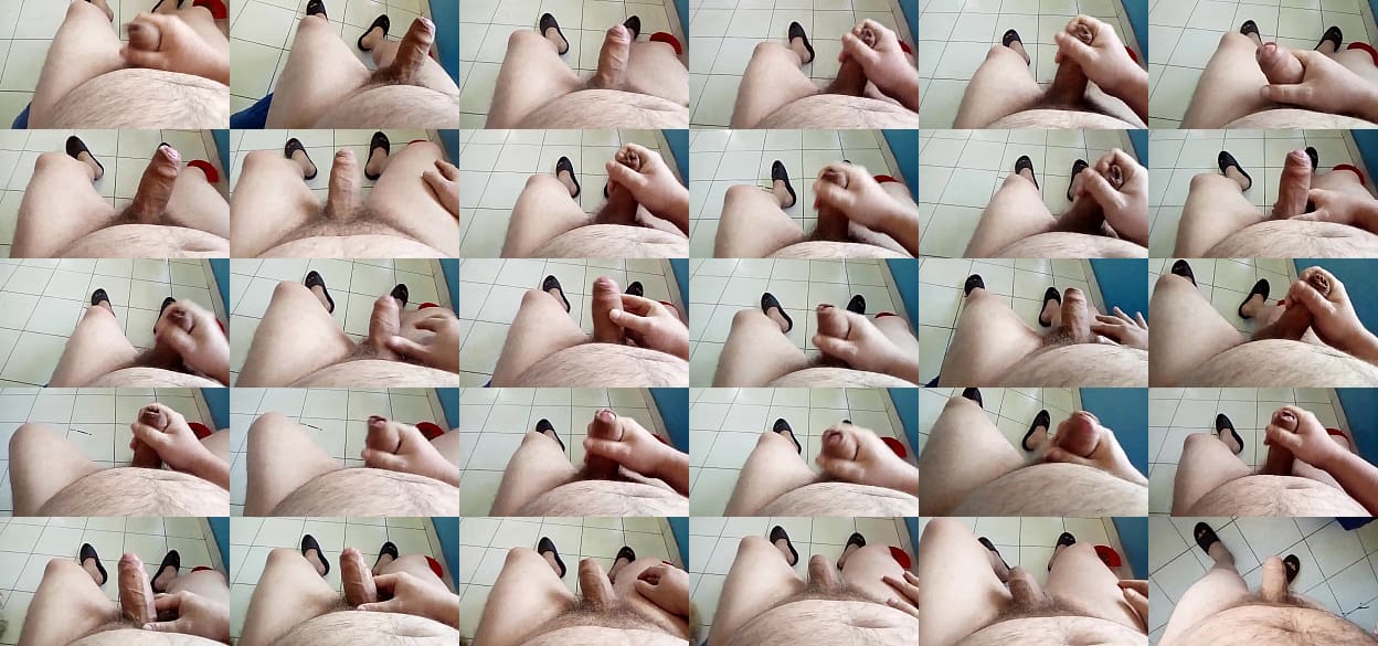 Bareback webcam POV chubby