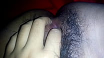扣自己的骚逼