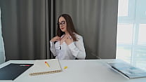 I had to fuck a sexy boss for a high position.