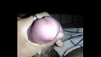 Garoto gozando antes de d.