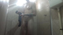 Deixei minha cueca suja no seu banheiro