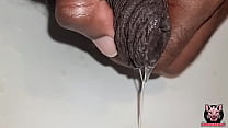Pra quem tem sede de mijo. #mijo #piss #fetiche #fetish #uncut