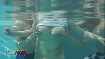 Hot Japanese Blowjob by the Pool: Suzuna Komiya...