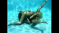 Exposure - Lesbian underwater sex