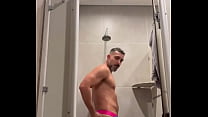 Gym Shower time ?