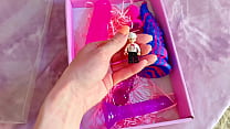 GIANTESS: Mia's Mimi giantess surprise package