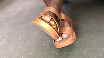 Juicy ebony toes & soles