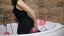 Popping Balloons & Soft Masturbation in the Bathtub – Black Lingerie & Mask