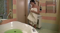 Amber Ananyev Was Masturbating In The Tub When Maggie Joined In