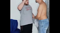 Achei Um Viado Na Balada e Levei Pra Casa Pra Me Aliviar No Rabo Dele - Parte 2