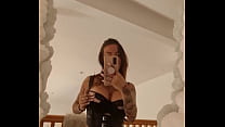 Disponible cette aprem pour des shows mes amours et si tu veut regarder mes ...