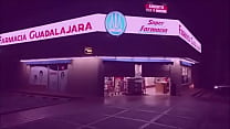 Música para escuchar afuera de una farmacia Guadalajara