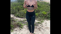 Novinha na praia