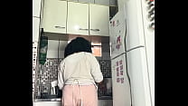 Chubby Housewife Farting While Washing Dishes V...