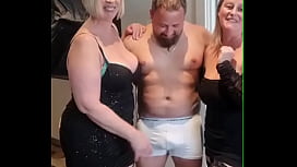 Flatmate Friend Caught M...