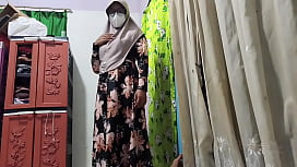 Teacher's Tight Grip: Student's Pleasure, Teacher's Domination