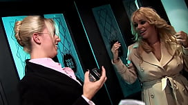 Boss Bitches Get Fucked Like Dogs