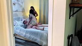 Pinkes Lingerie-Ritt beim Fremdgehen